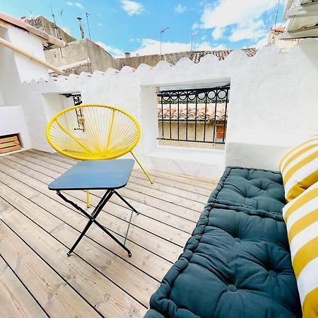 Maison Charmante Avec Terrasse, 2 Chambres Марсилан Екстериор снимка