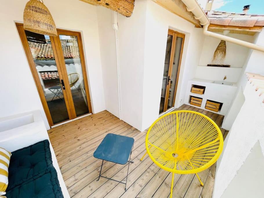 Maison Charmante Avec Terrasse, 2 Chambres Марсилан Екстериор снимка